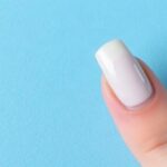 Trwałość od pierwszego ruchu: przygotowanie płytki paznokcia do manicure, które naprawdę działa